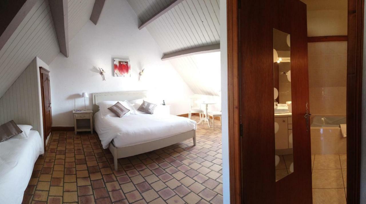 L'Orée des Chênes, The Originals Relais  La Ferté-Saint-Aubin Exterior foto